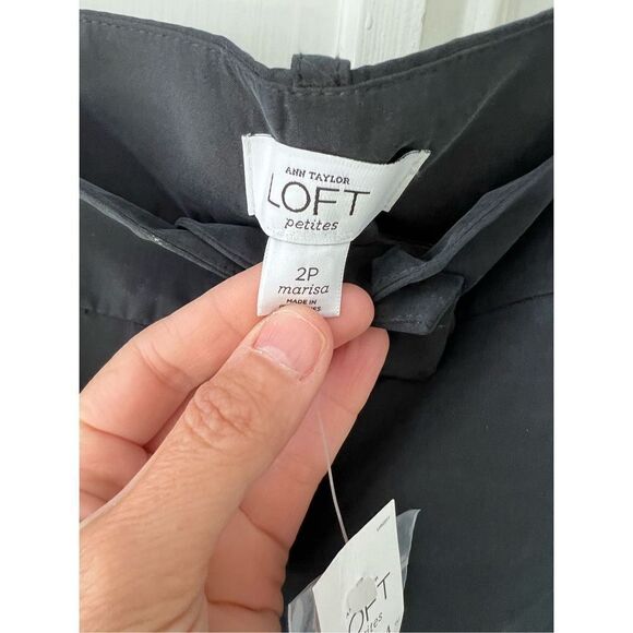NWT Loft  black Capri crop Marisa pants 2P - Picture 2 of 3
